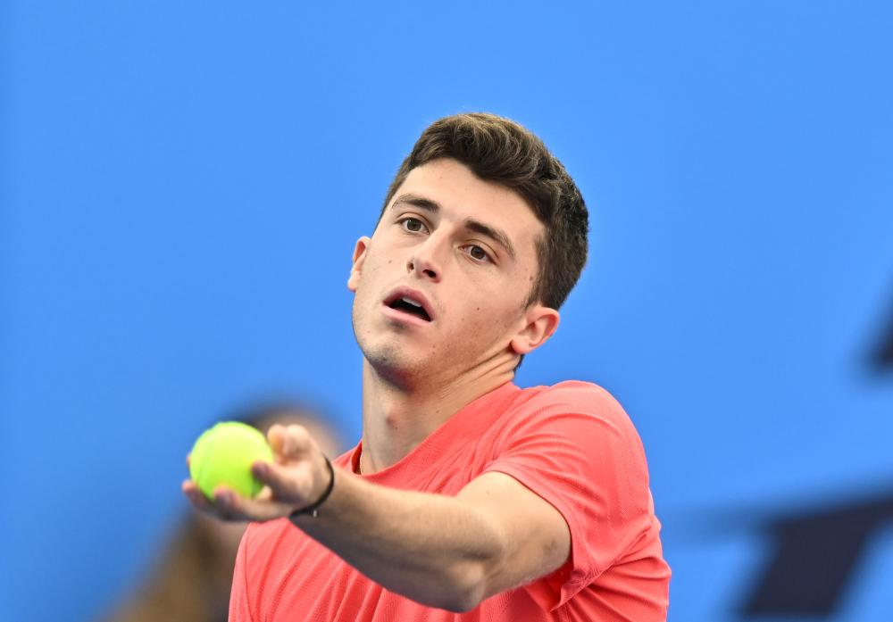 场比赛中展 场比赛中展